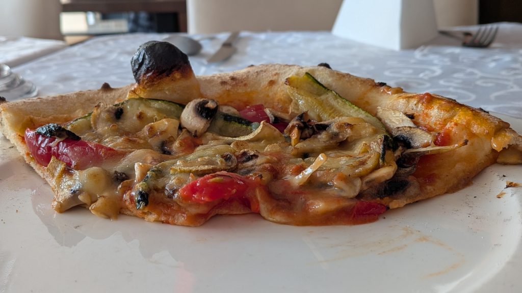 Pizza im Allegro